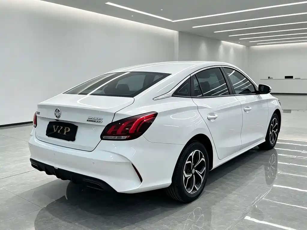 MG MG5 — миниатюра 7