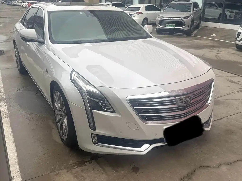CADILLAC CT6