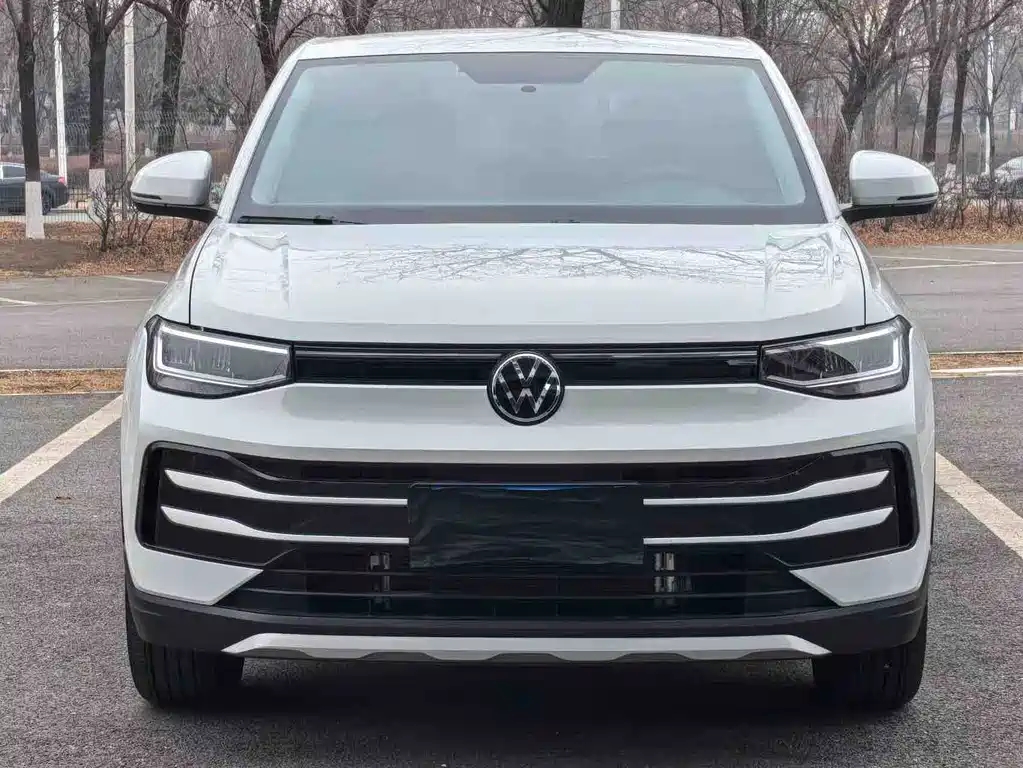 VOLKSWAGEN TUYUE