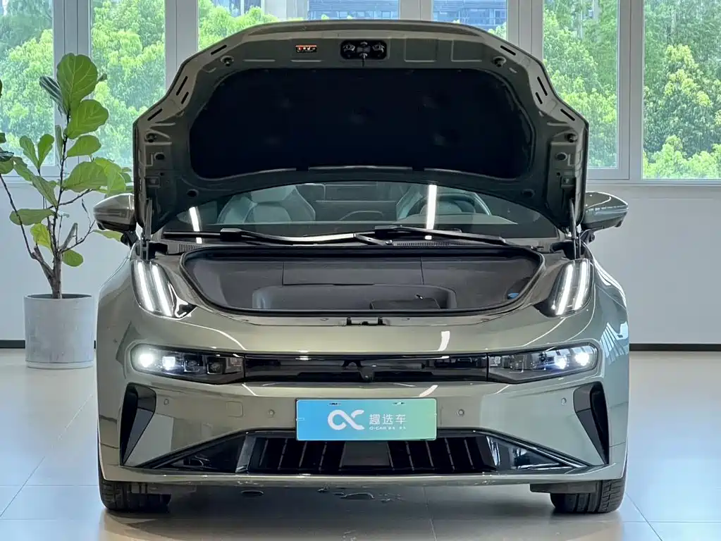 ZEEKR EXTREME KRYPTON 001