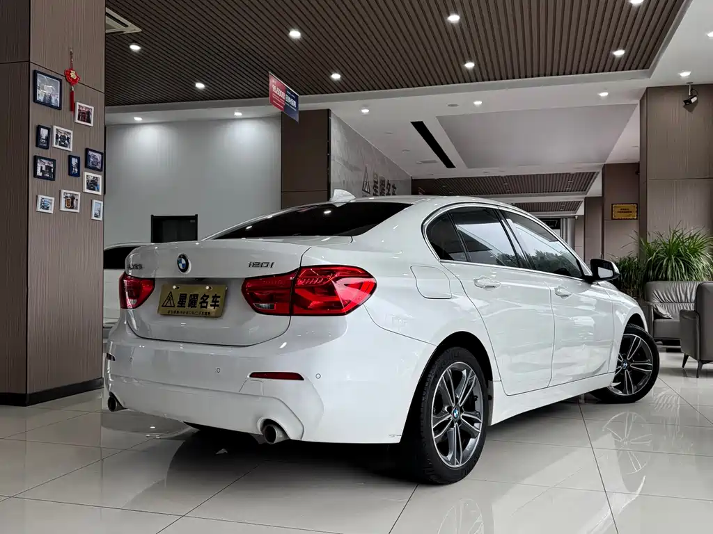 BMW 1 Series 120i Fashion Type, фото 5