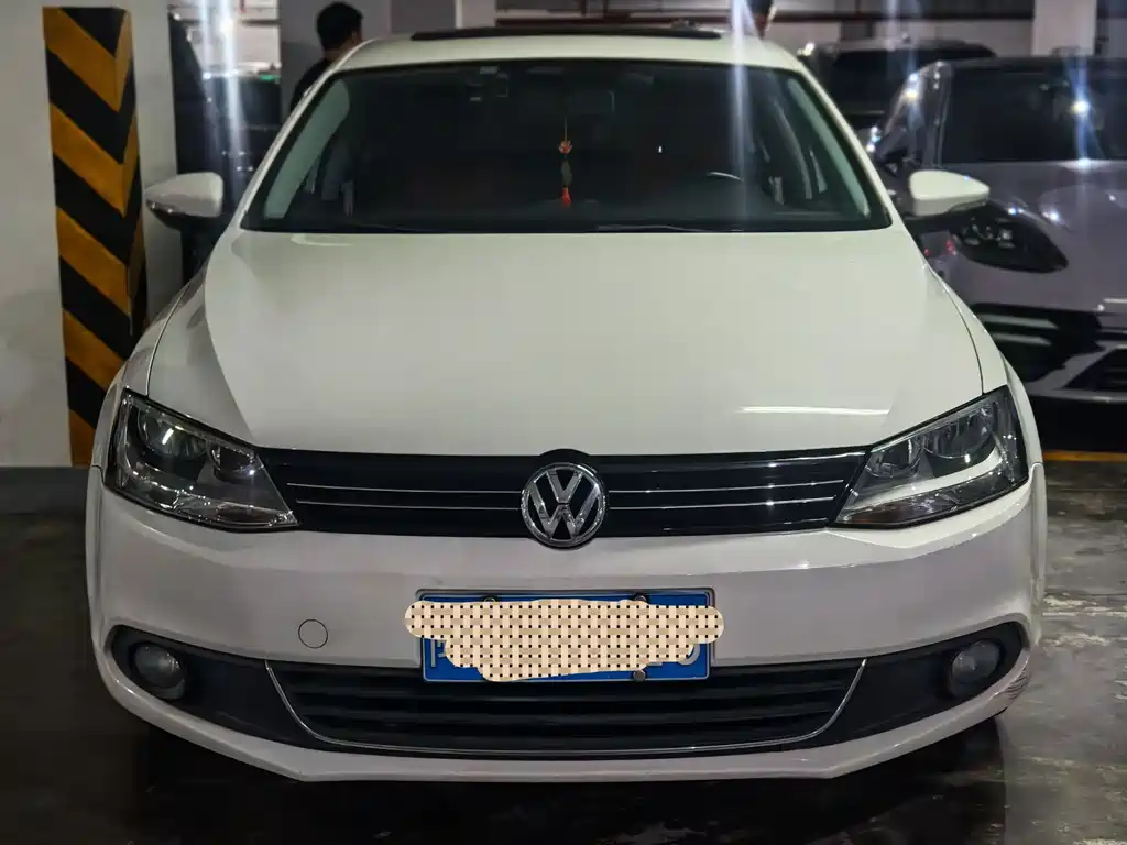Volkswagen Sagitar — миниатюра 3