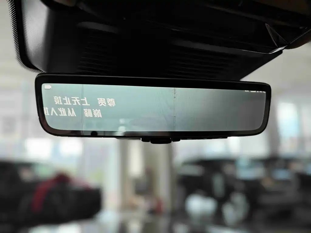 Land Rover Range Rover — миниатюра 12
