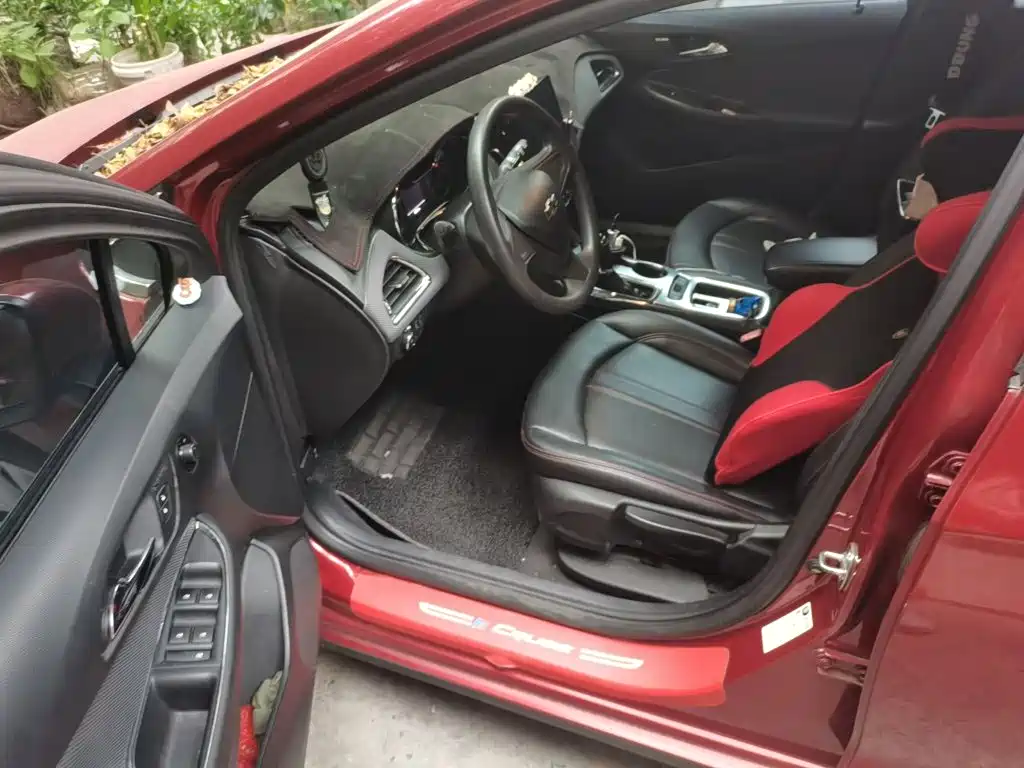 Chevrolet Cruze — миниатюра 14