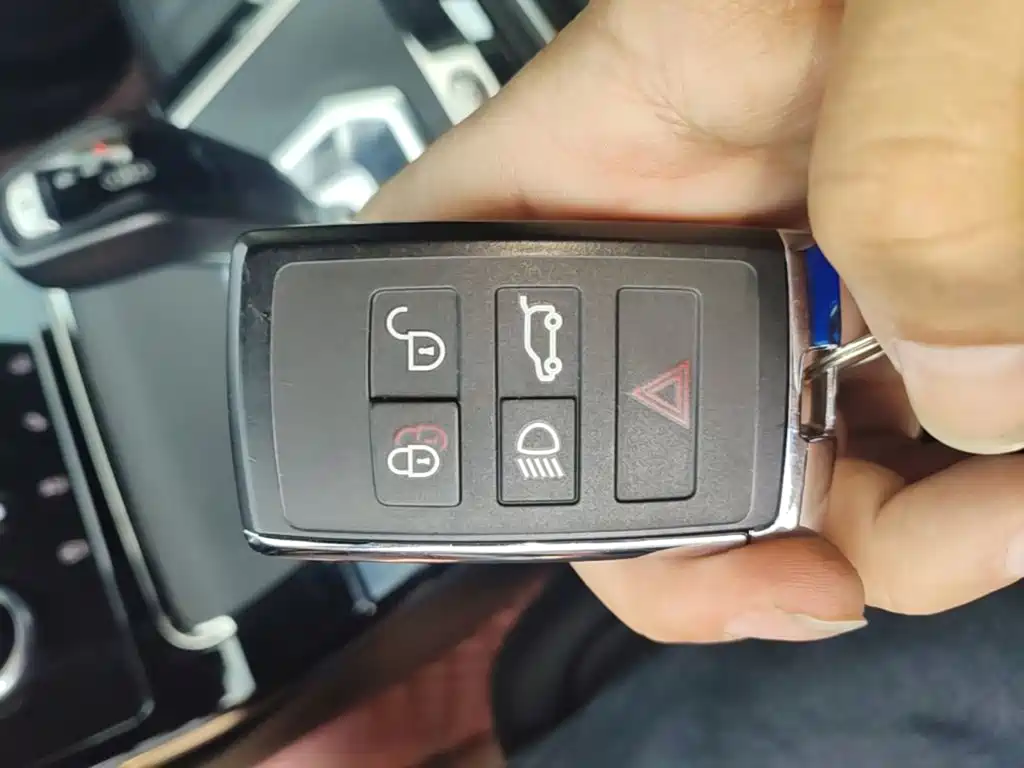 Land Rover Evoque — миниатюра 9