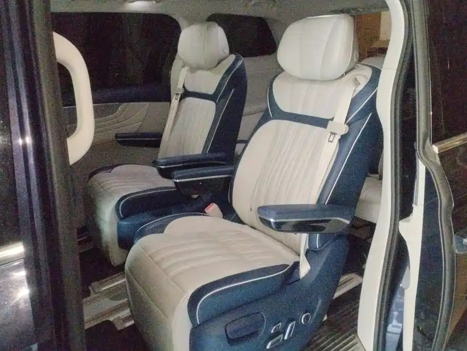 Roewe iMAX8 — миниатюра 9