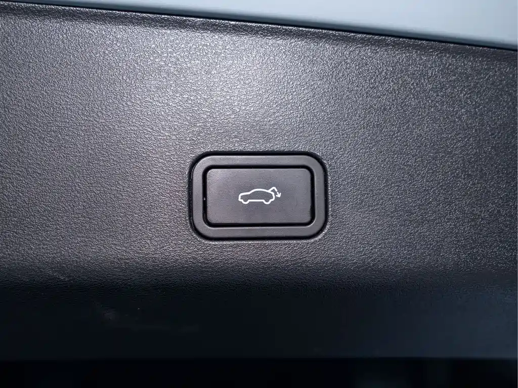 Geely Xingyue L EREV — миниатюра 15