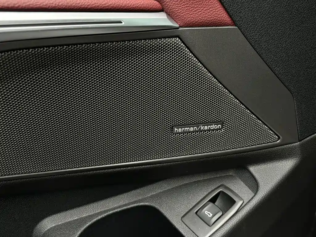 BMW 3 Series — миниатюра 8