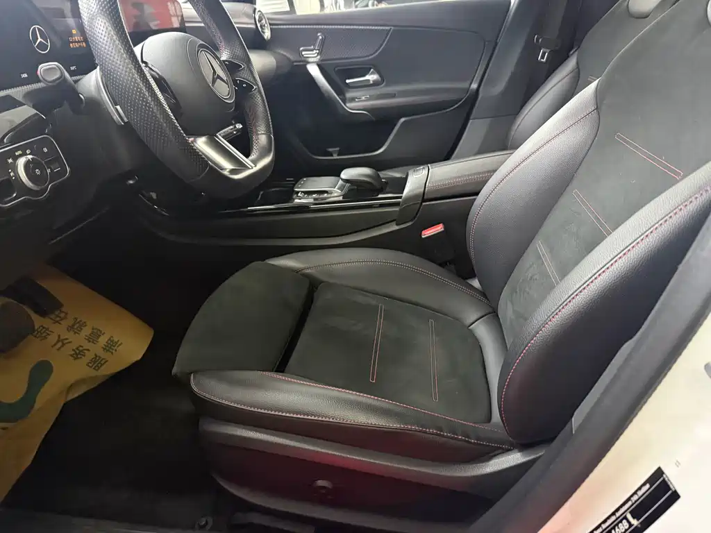 MERCEDES-BENZ A CLASS