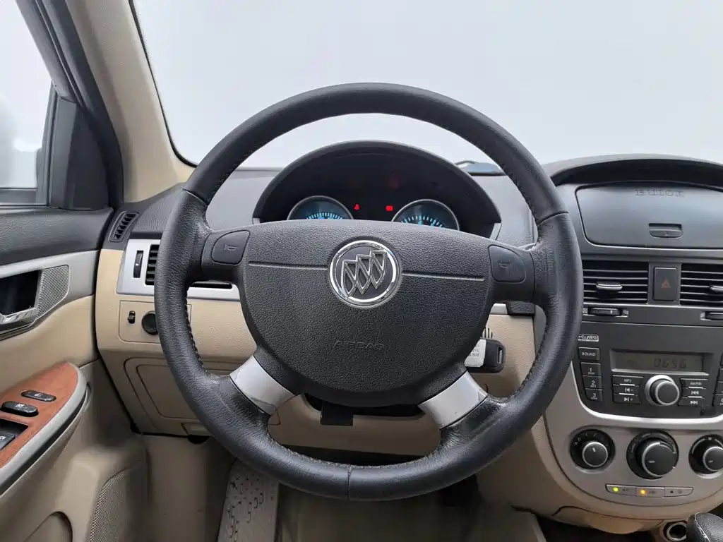 Buick Excelle — миниатюра 11