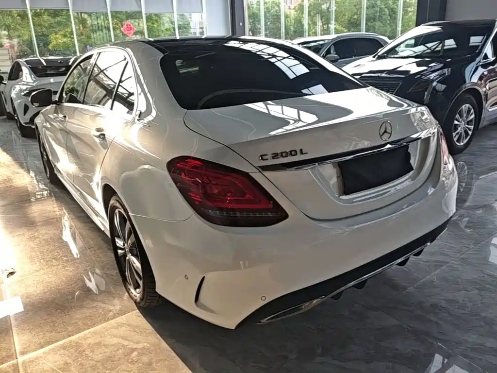 Mercedes-Benz C-Class — миниатюра 23
