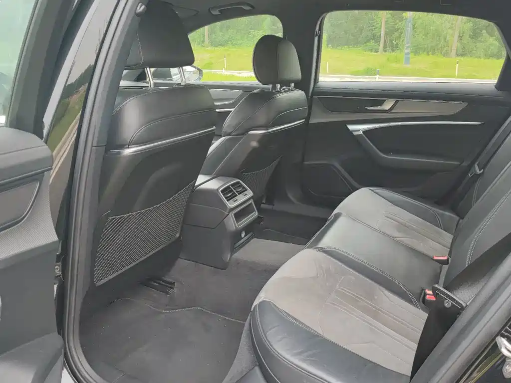 Audi A6L — миниатюра 6