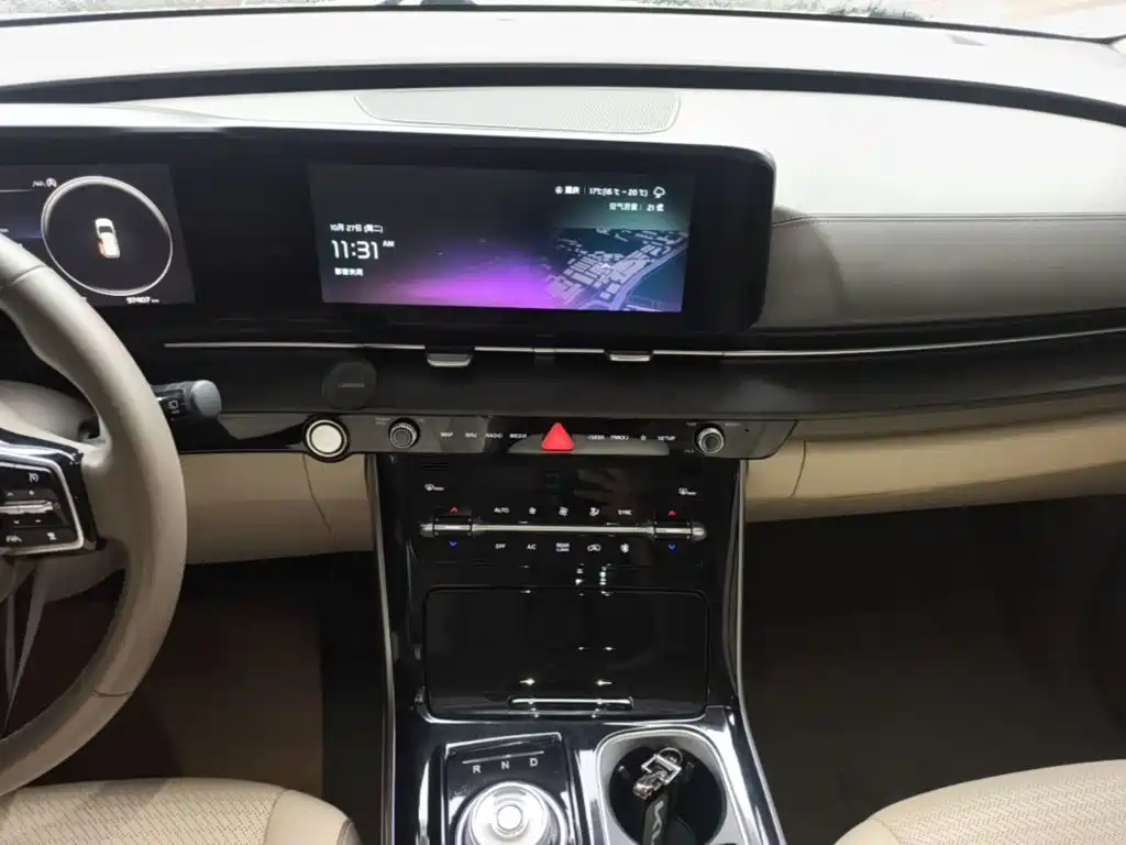 Kia Carnival — миниатюра 13