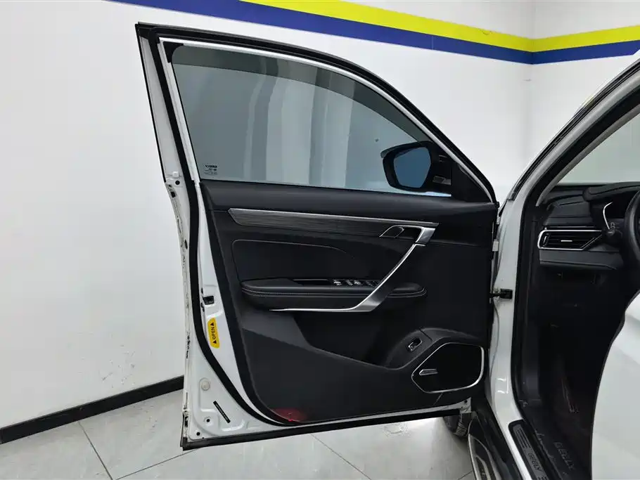 GEELY AUTOMOBILE BOYUE