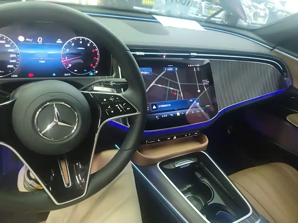 Mercedes-Benz E-Class E 2025 E 300 L Fashion