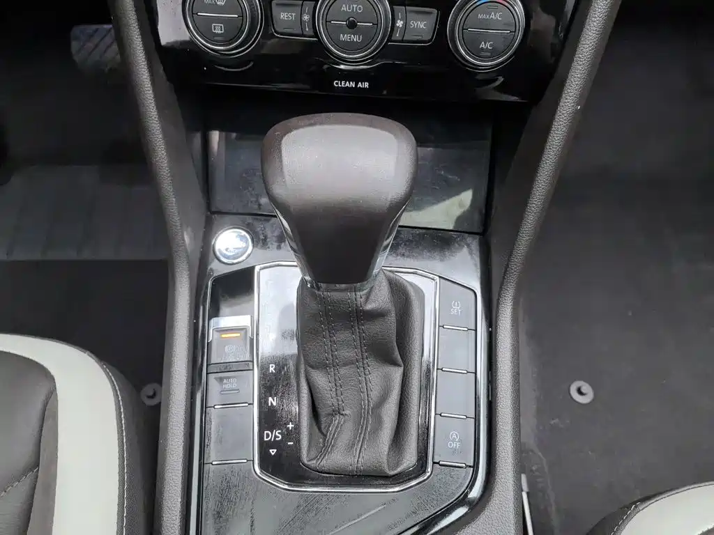 Volkswagen Tiguan L — миниатюра 13