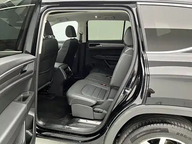Volkswagen Teramont — миниатюра 19