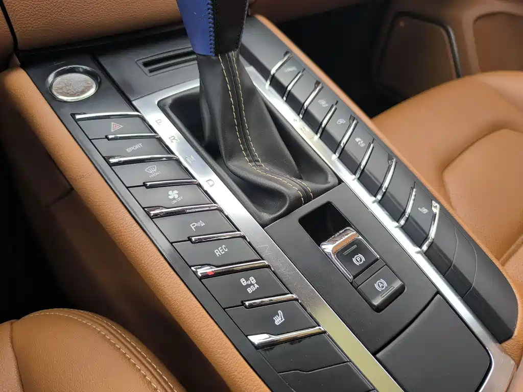 Zotye Zotye SR9 — миниатюра 17