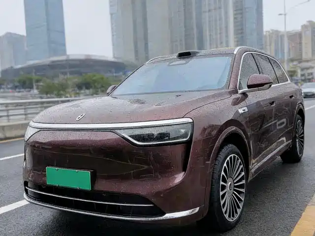 AITO ASK THE WORLD M8 2025