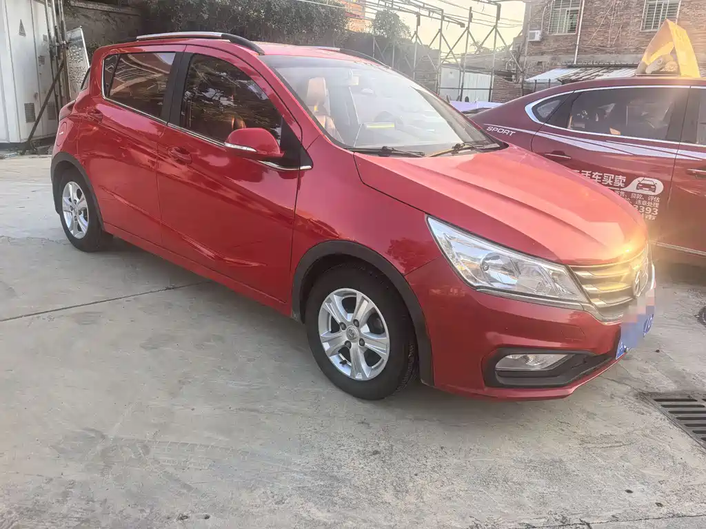 Baojun 310 2016 1.2L MT Luxury