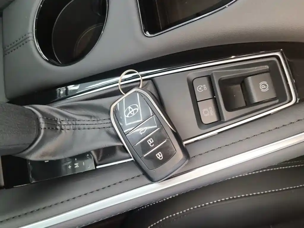 Toyota Avalon 2024 2.0L