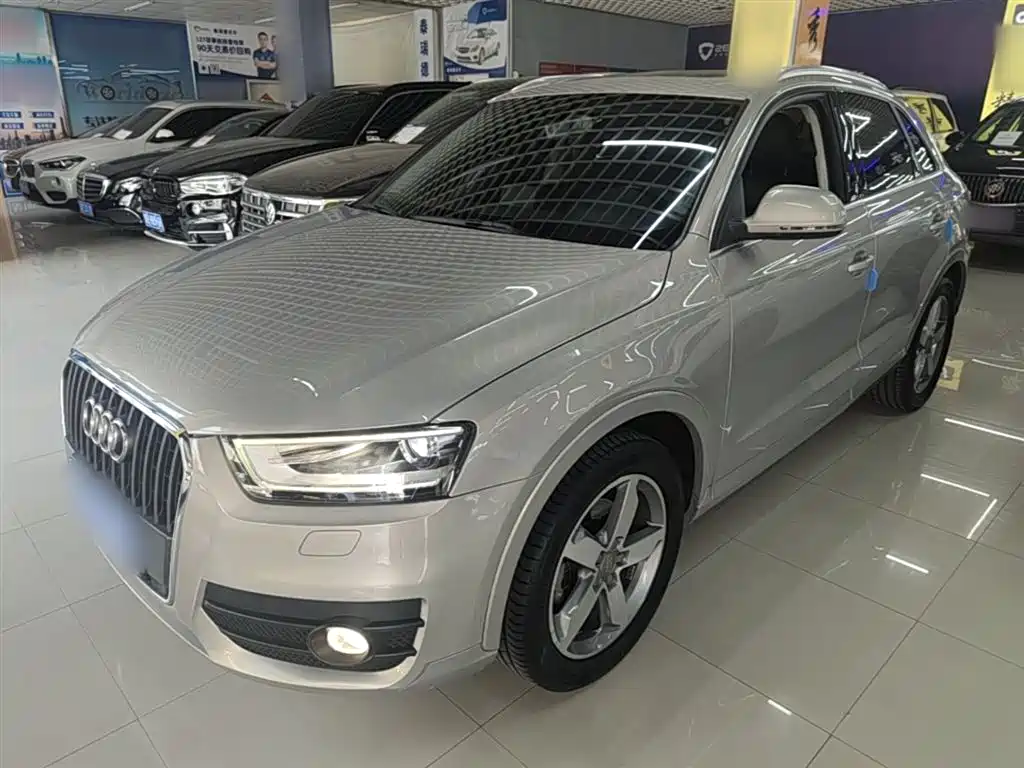 Audi Q3 2014