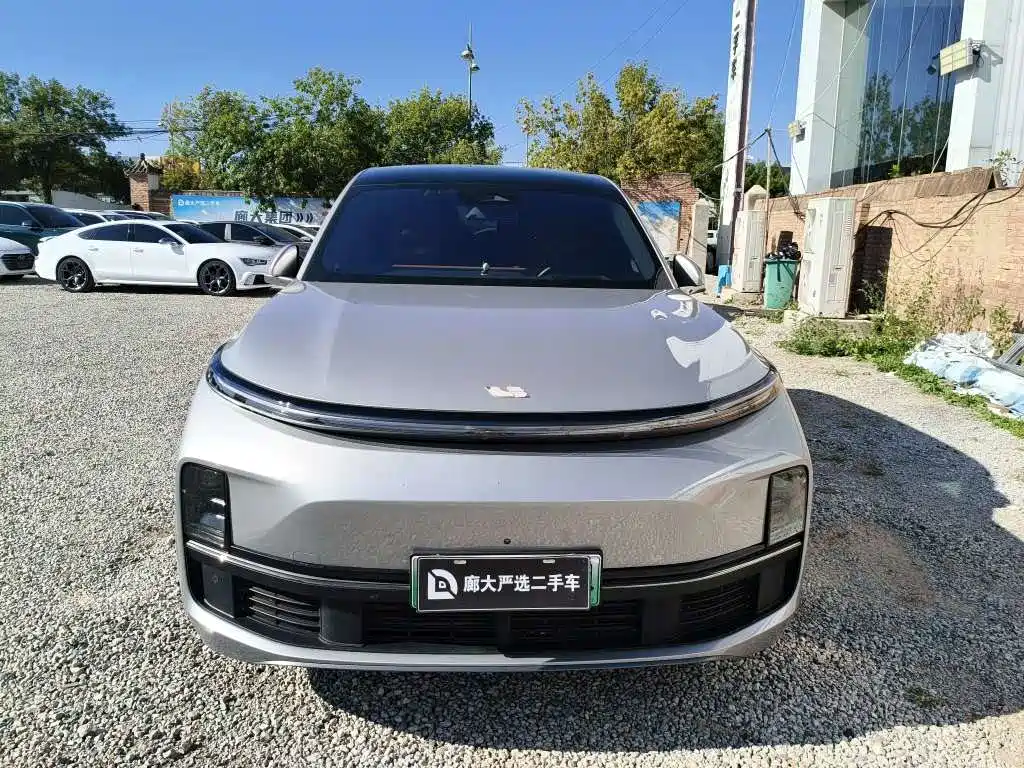 Li Auto Li L8 — миниатюра 2