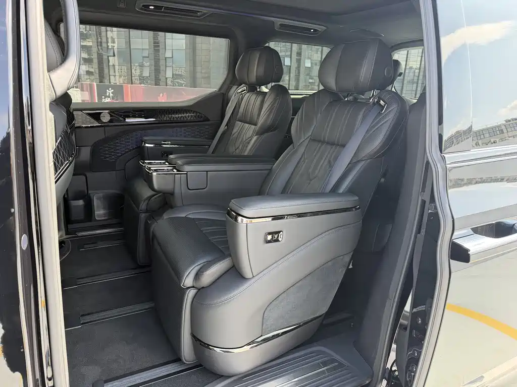 ZEEKR EXTREME KRYPTON 009