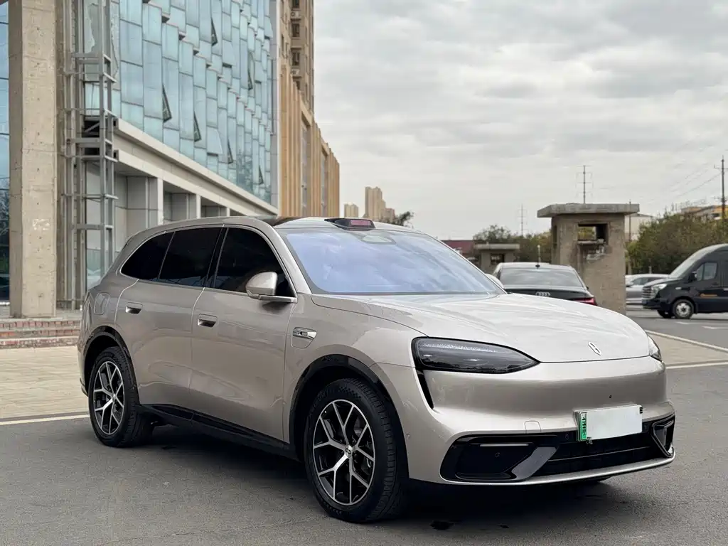 AITO AITO M6 — миниатюра 3