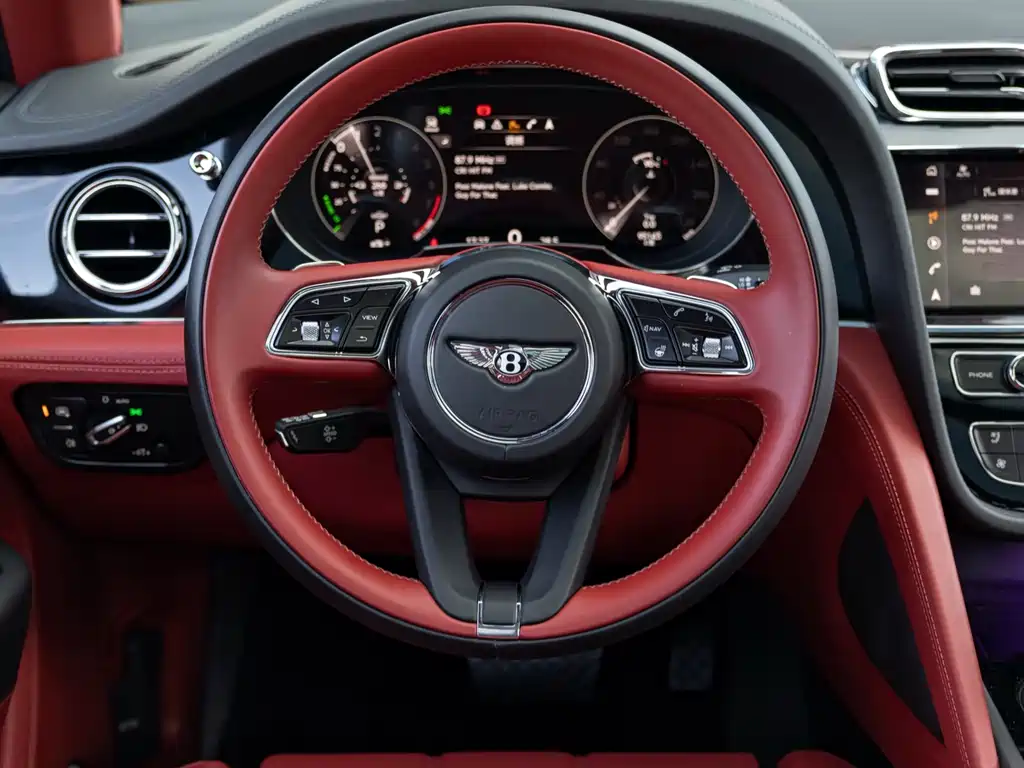 BENTLEY TIMYUE PLUG IN HYBRID