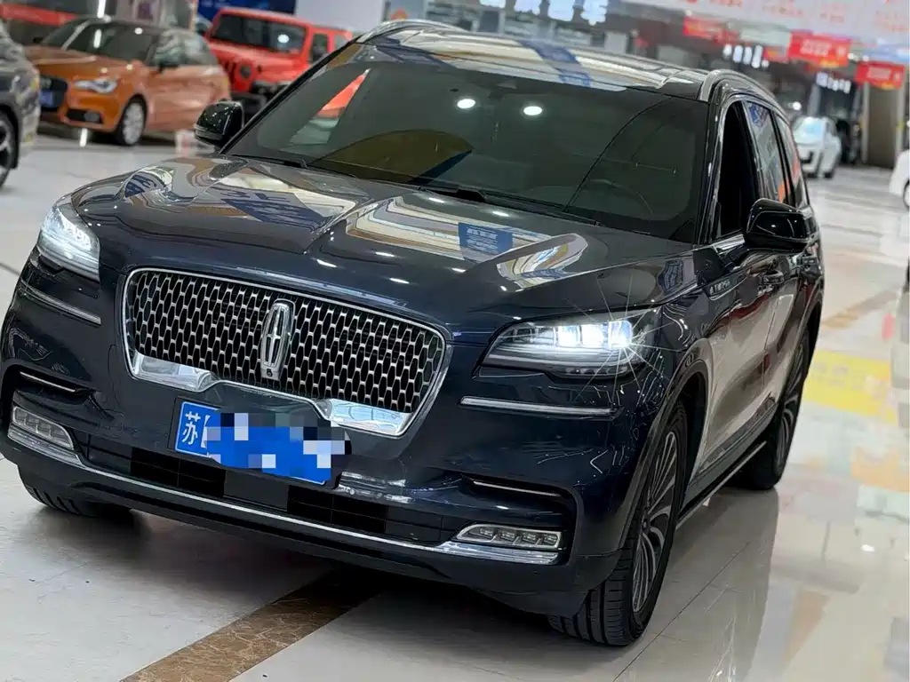 Lincoln Aviator
