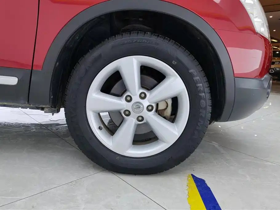 Nissan Qashqai 2012 2.0XV CVT 2WD