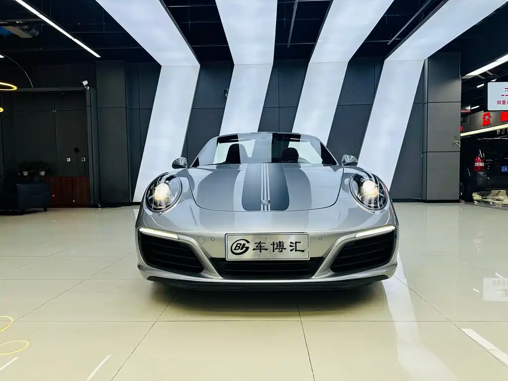 Porsche 911 2016 Carrera 4 Cabriolet 3.0T