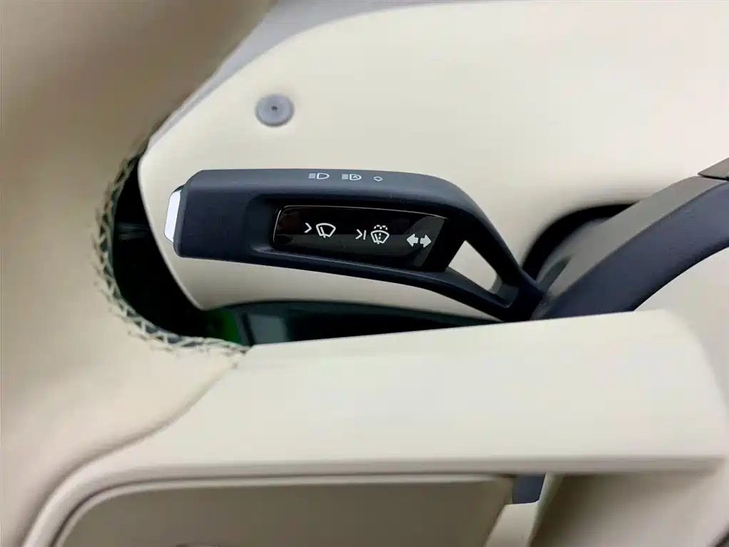 XIAOMI CAR XIAOMI YU7