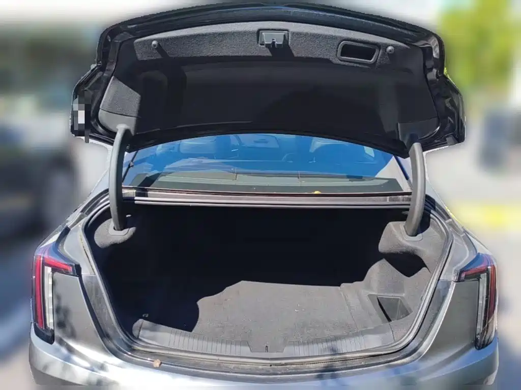 Cadillac CT5 — миниатюра 24
