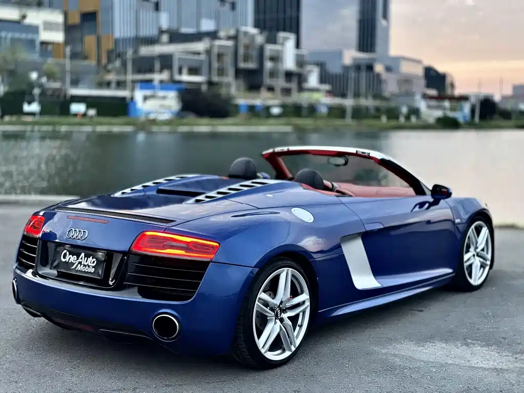 Audi R8 — миниатюра 2