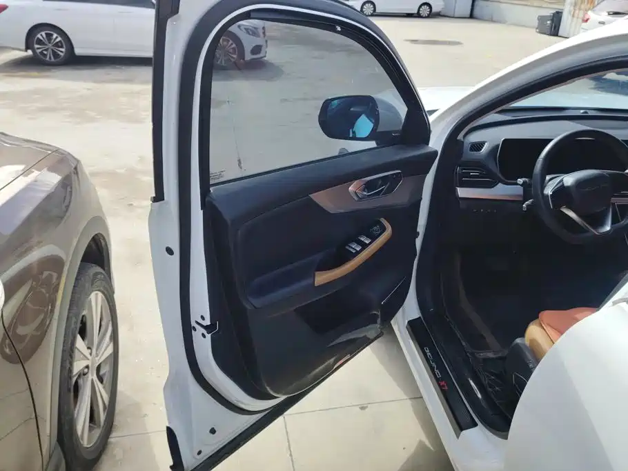 BAIC X7 — миниатюра 7