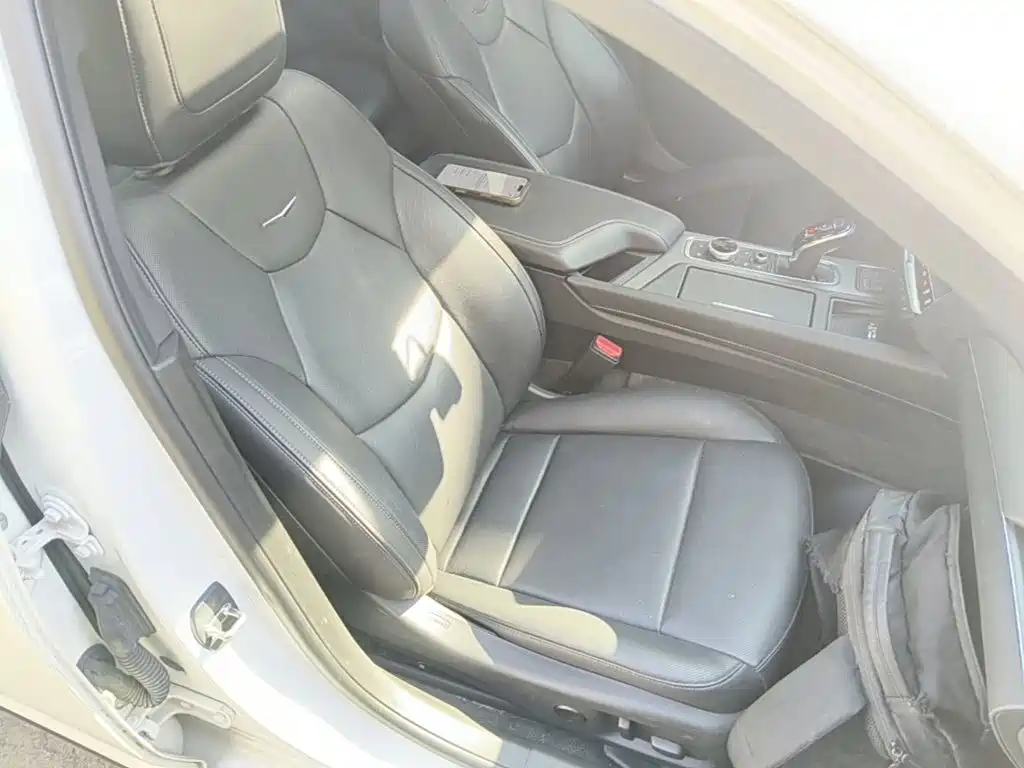 Cadillac CT5 — миниатюра 25