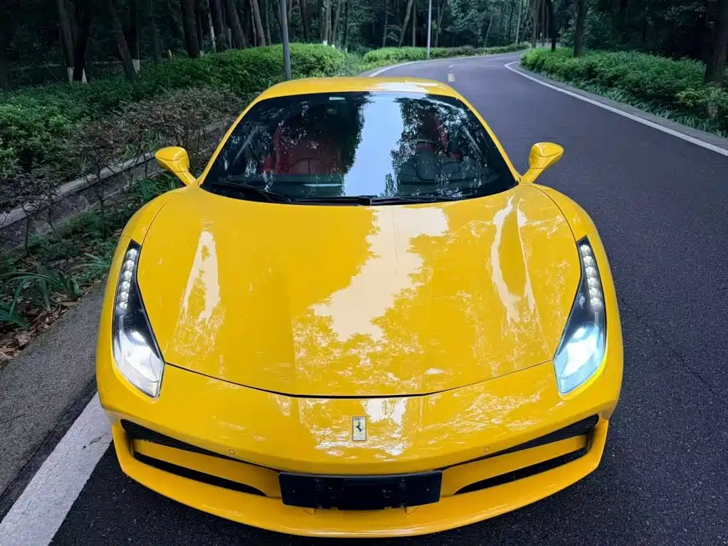 Ferrari 488 — миниатюра 2