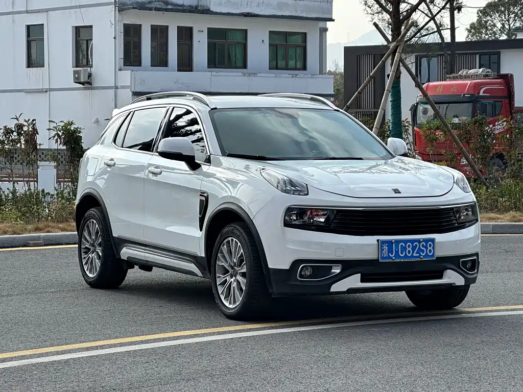 LYNK 01