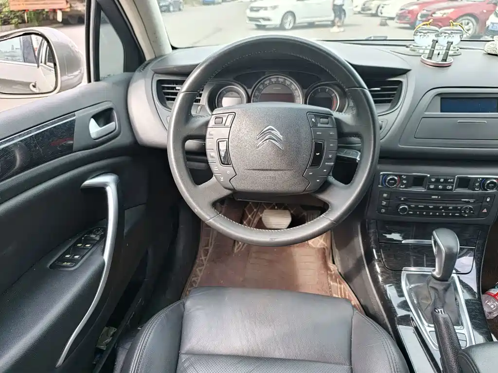 Citroen C5 — миниатюра 6
