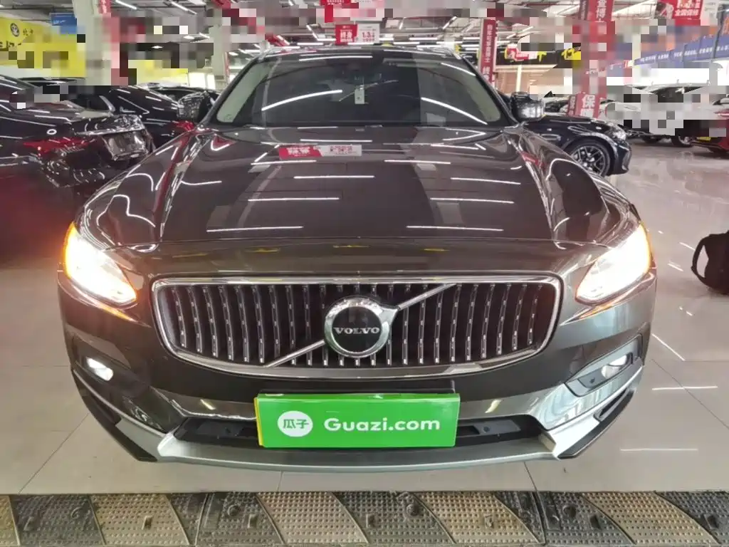 Volvo V90 — миниатюра 3