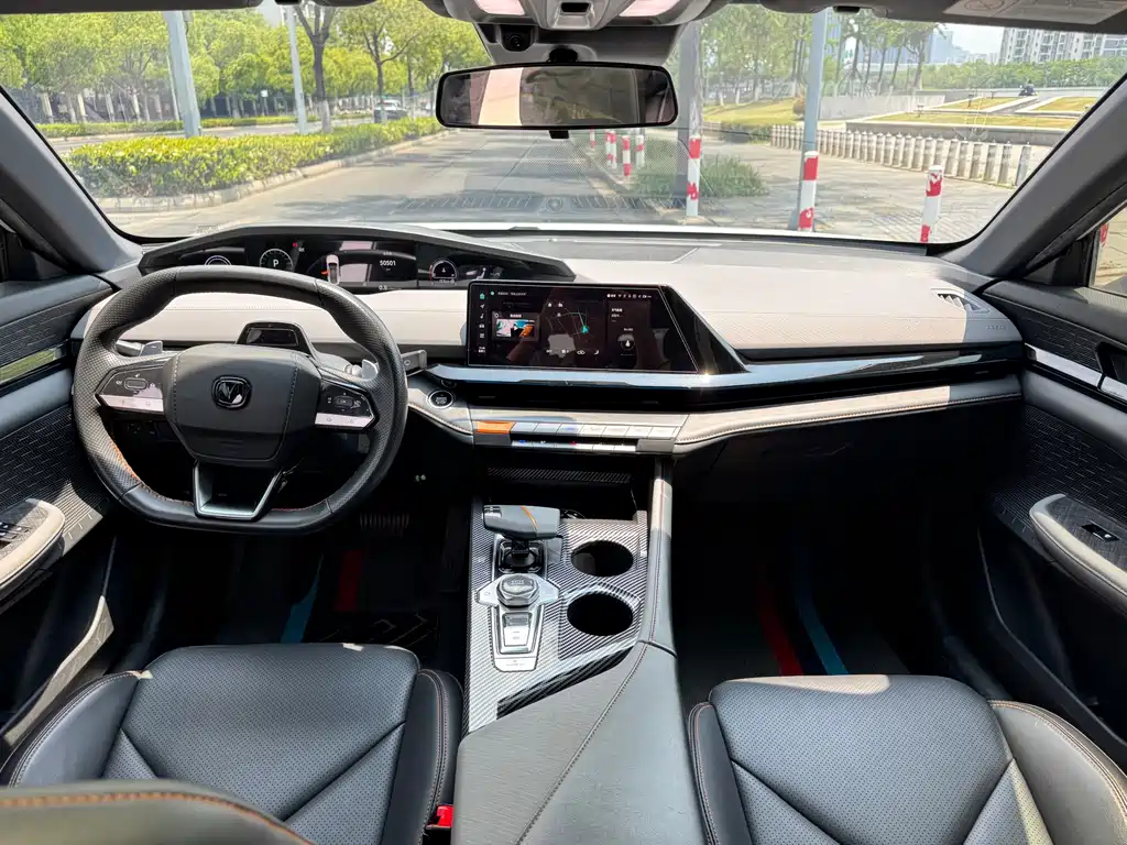 Changan UNI-V — миниатюра 11