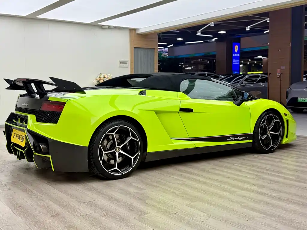 Lamborghini Gallardo 2009 LP 560-4 Spyder