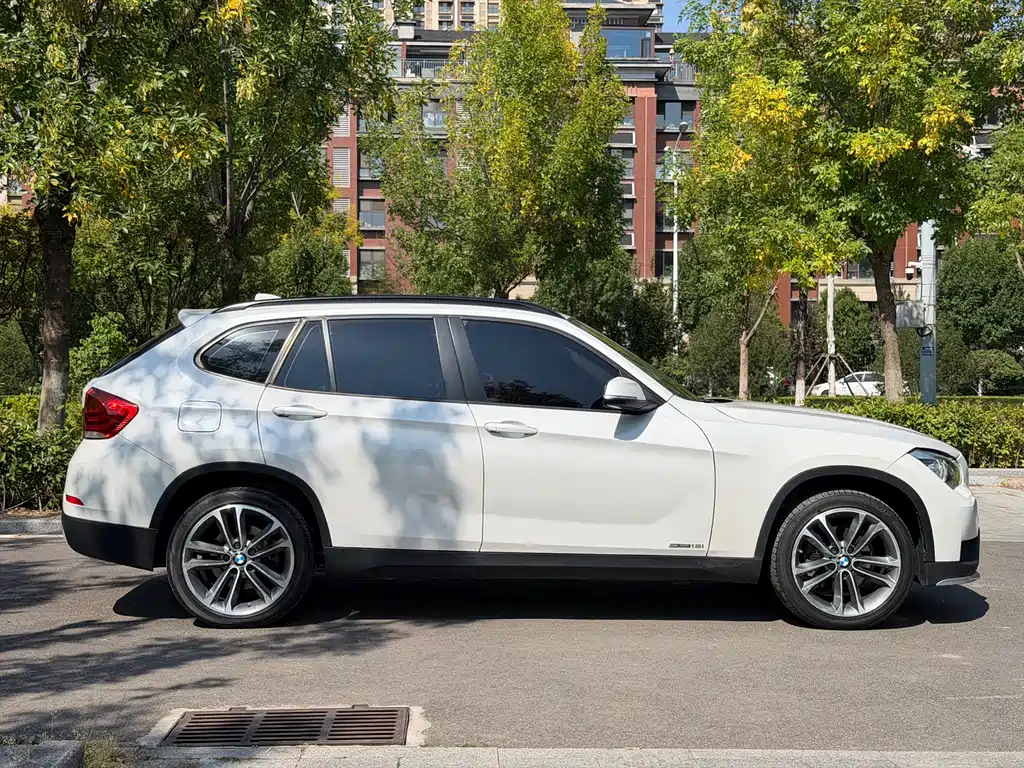 BMW X1 — миниатюра 4