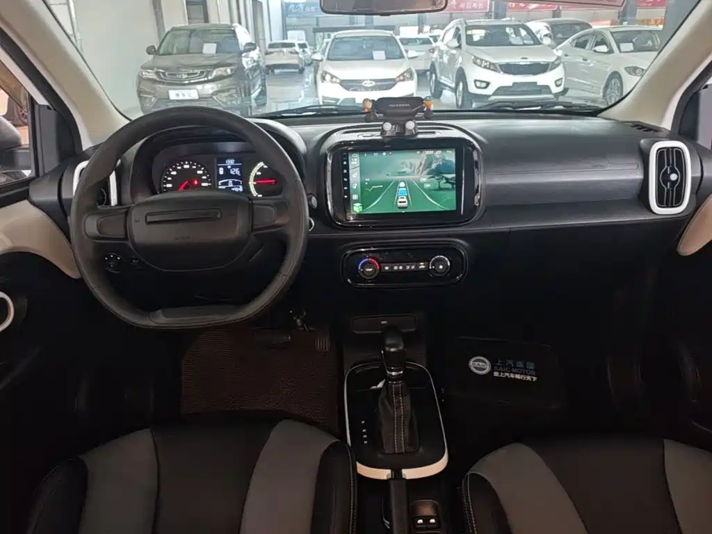 Roewe Clever — миниатюра 10