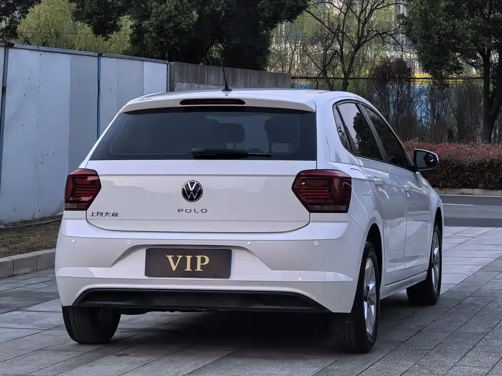 Volkswagen Polo 2021 Plus 1.5L AT