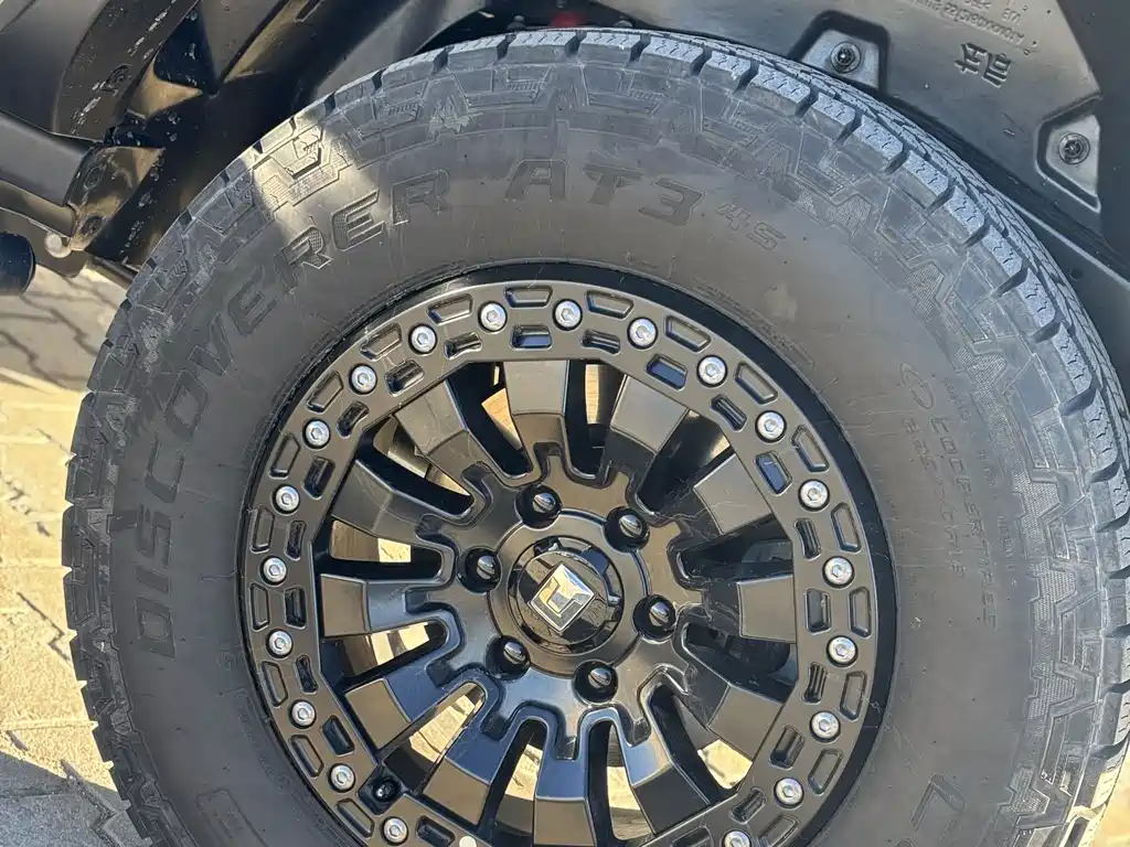 Tank 300 2024 330 3.0T V6