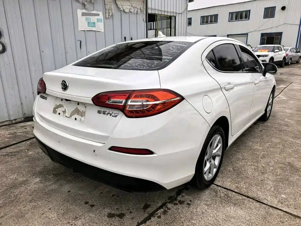 Zhonghua H3 — миниатюра 7