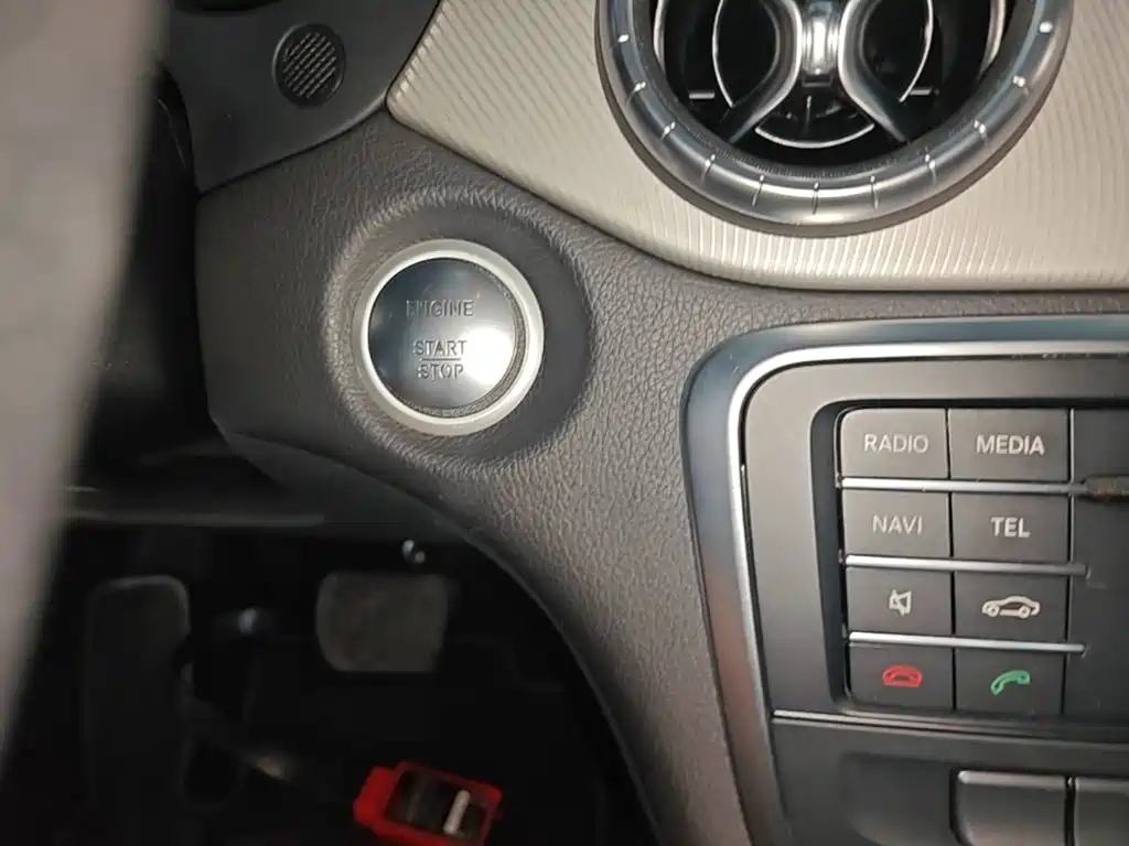Mercedes-Benz CLA (Import) — миниатюра 9